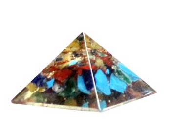 25-30mm Orgone Mixed pyramid 25-30mm Orgone Mixed pyramid