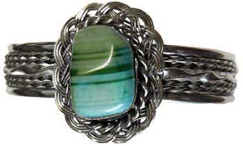 Stone bracelet (varied) Stone bracelet (varied)