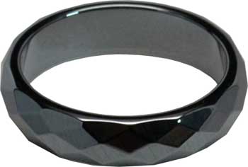 6mm Hematite Faceted rings (50/bag) 6mm Hematite Faceted rings (50/bag)