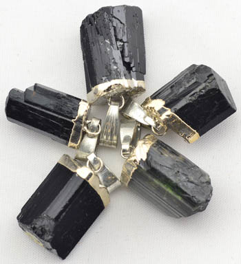 Black Tourmaline untumbled Black Tourmaline untumbled