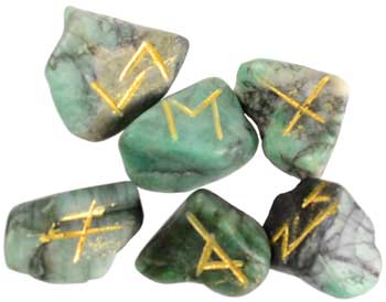 Emerald rune set Emerald rune set